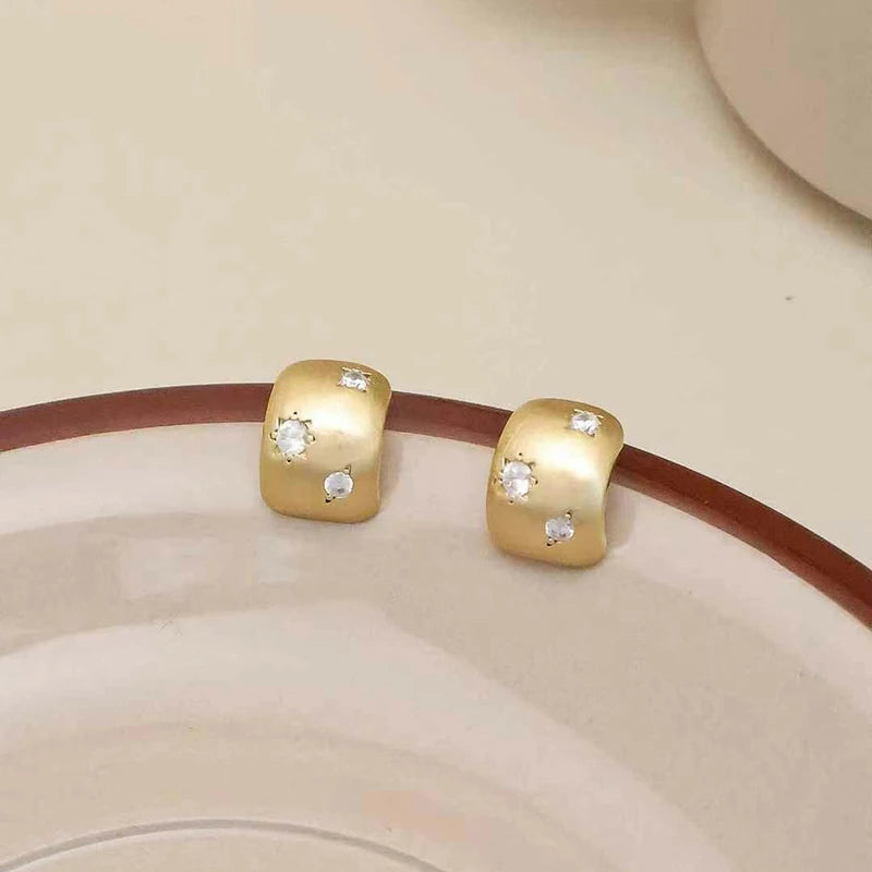 Female Rhinestone Decorative Mini Clip-on Hoop Earring Fashion Elegant Glitter Dainty Affordable Bulk Causal Jewelry Accessories