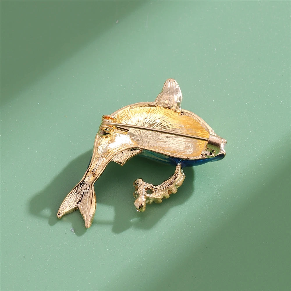 Fashion Sweet Fish Trendy Animals Brooches for Girls Elegant Pins Jewelry for Women Ladies Accessories Chinese Supplier Chic