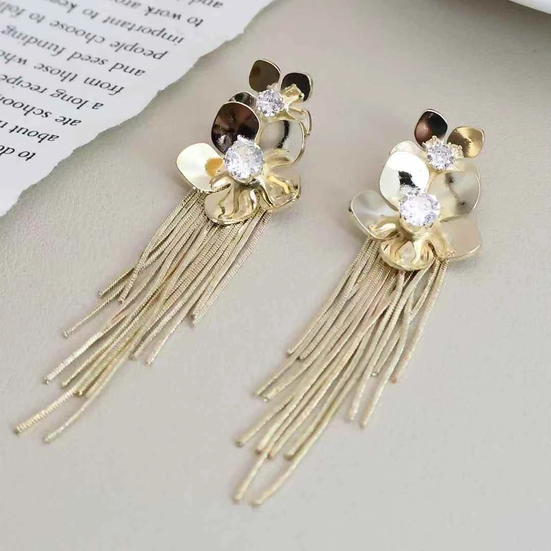 Ladies Wheat Spike-shaped Mental Tassel Decorative Medium Drop Earring Fashion Chic Glitter Sequined Bulk Jewelry Accessories