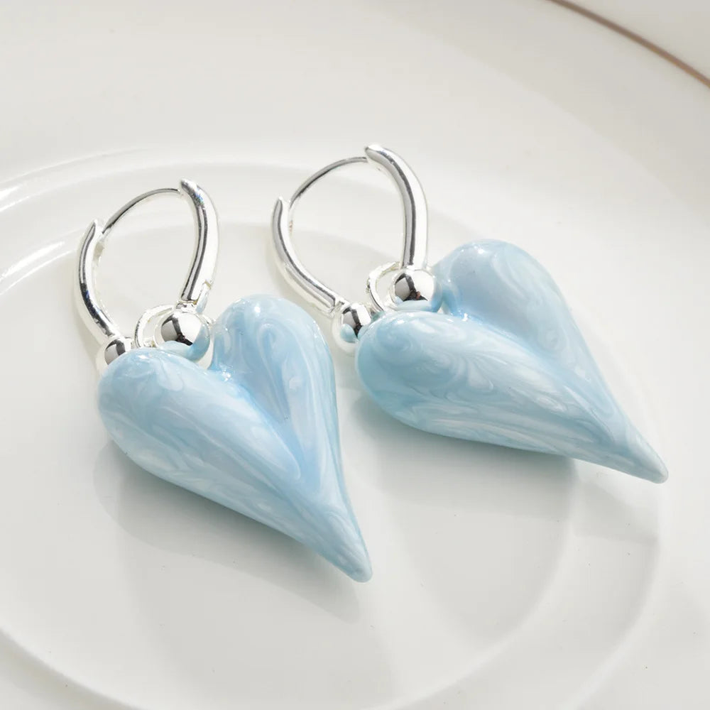 Elegant Enamel Heart Drop Earrings Women Pastel Blue Pink White Earrings Cute Lightweight Fashion Jewelry for Gift Wholesale