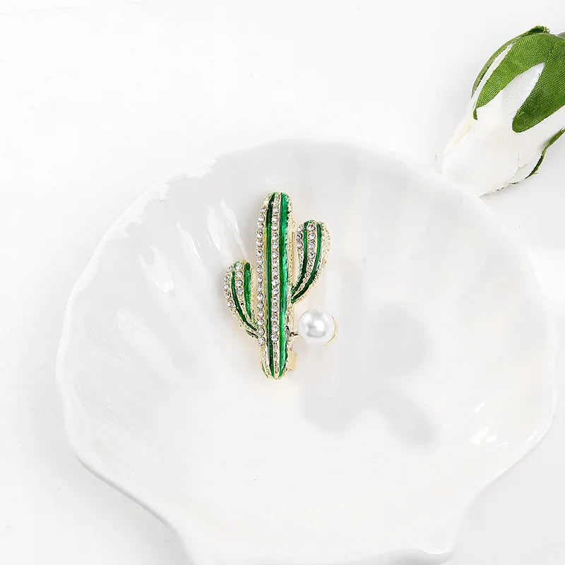 Fashion Glitter Imitation Pearl Cactus Brooches for Girls Trendy Stylish Plants Jewelry for Women Ladies Accessories Wholesale
