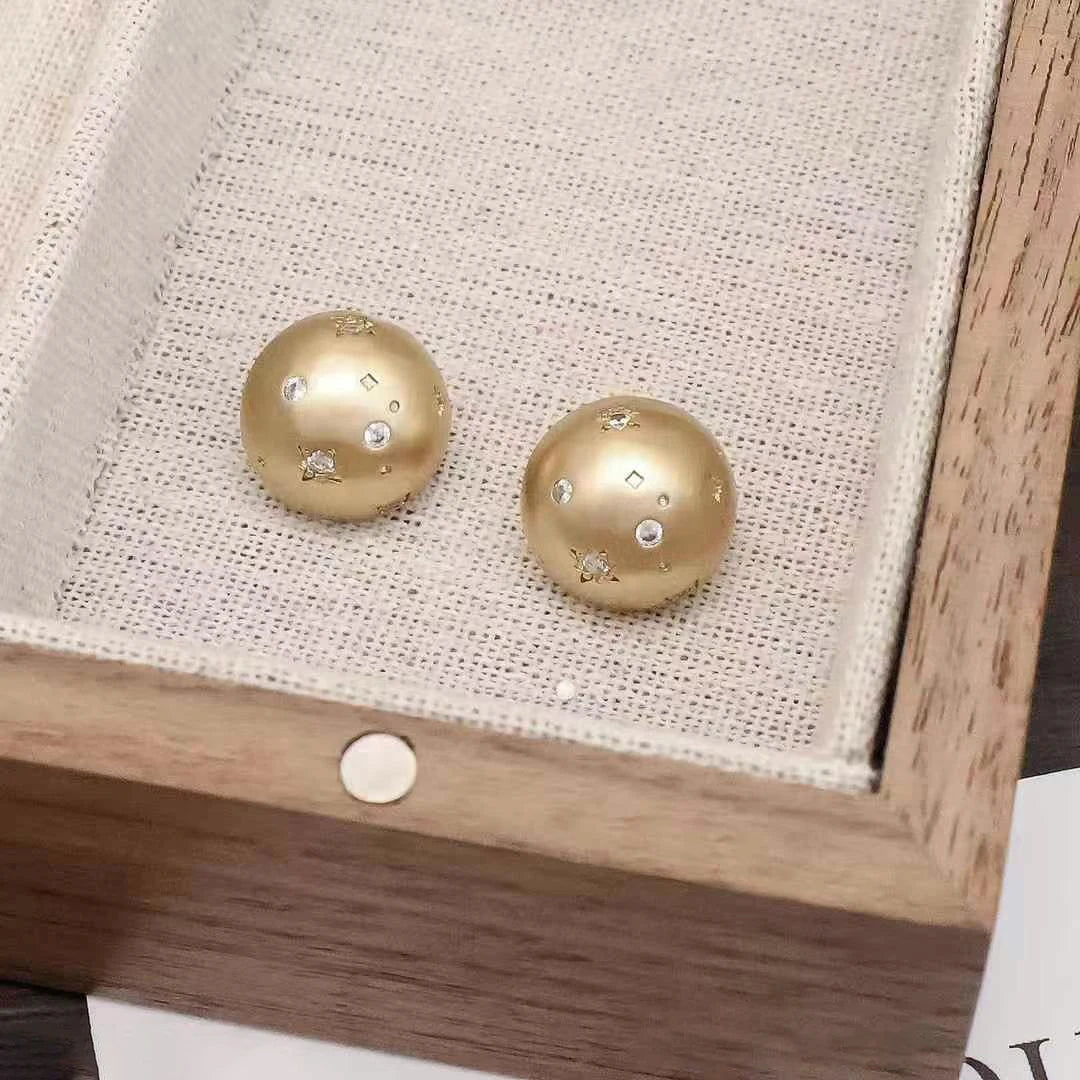 Women New Design Small Rhinestone Decorative Mini Stud Earring Fashion Chic E Gentle Bulk Jewelry Accessories for Ladies Daily