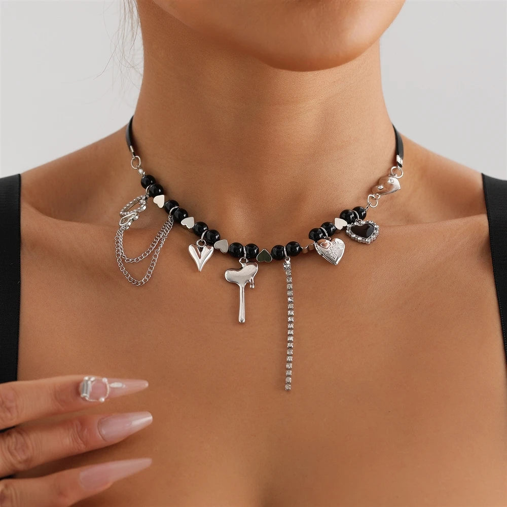 Fashion Sweet Heart Shaped Beads Necklaces for Girls Elegant Spicy Glamorous Jewelry for Women Ladies Choker Accessories Female