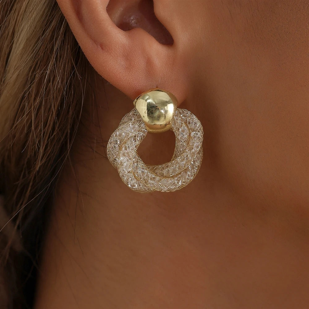 Fashion Golden VintageRetro Bold Classic Drop Earrings for Girls Sweet Elegant Dainty Jewelry for Women Ladies Accessories
