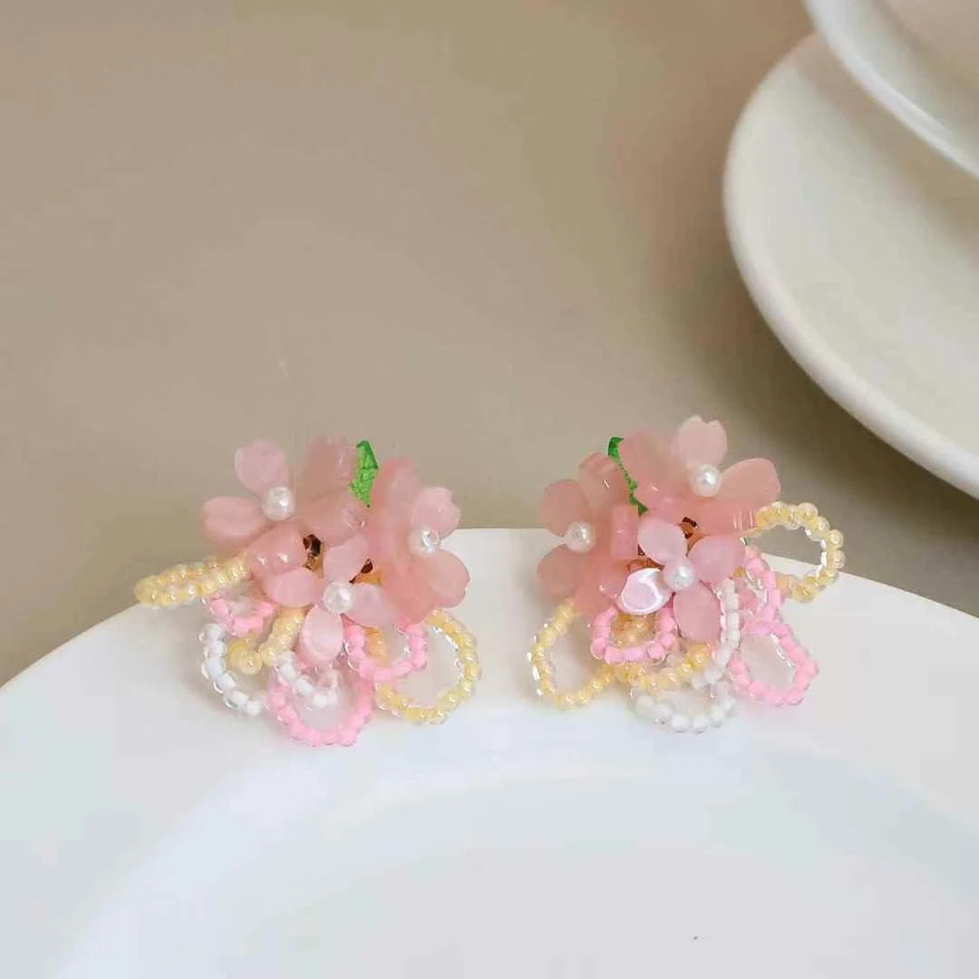 Sweet Kawaii Cute Flowers Floral Stud Earrings for Girls Elegant Designer Art Deco Jewellry for Women Ladies Accessories Charms