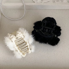 Female Solid Color Fluffy Small Hair Claws Fashion Elegant Vintage Warm Customized Wholesale in Stock Hair Clips Accessories