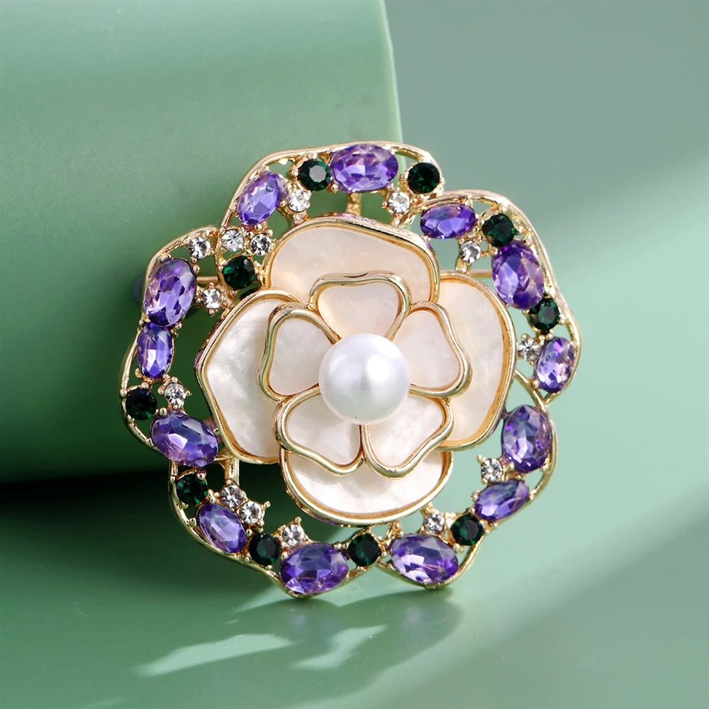 Fashion Camellia Flowers Floral Vintage Glitter Brooches for Girls Sweet Elegant Jewelry Pins for Women Ladies Accessories