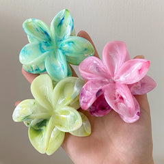 Solid Color Hawaii Style Flower Hair Claw Clips for Women & Girls Trendy Sweet Fashion Hair Accessories for Daily Use