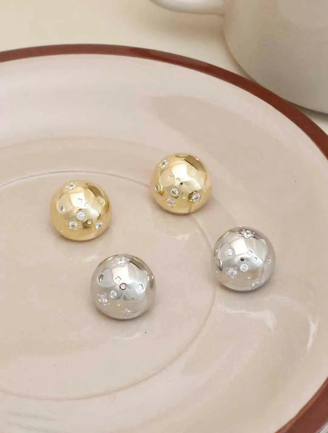 Women New Design Small Rhinestone Decorative Mini Stud Earring Fashion Chic E Gentle Bulk Jewelry Accessories for Ladies Daily