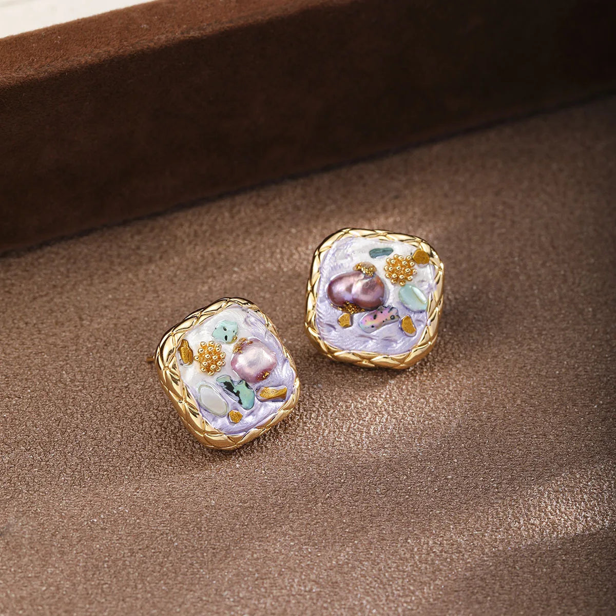 Fashion Freshwater Pearl Abalone Shell Stud Earrings for Girls Vintage Jewelry for Women Ladies Wholesale China Manufacturer
