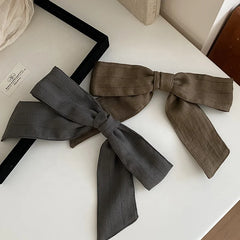 Fashion Trendy Large Bowknot Solid Color Hair Clips for Girls Simple Minimalistic Barrettes for Women Ladies Hair Accessories
