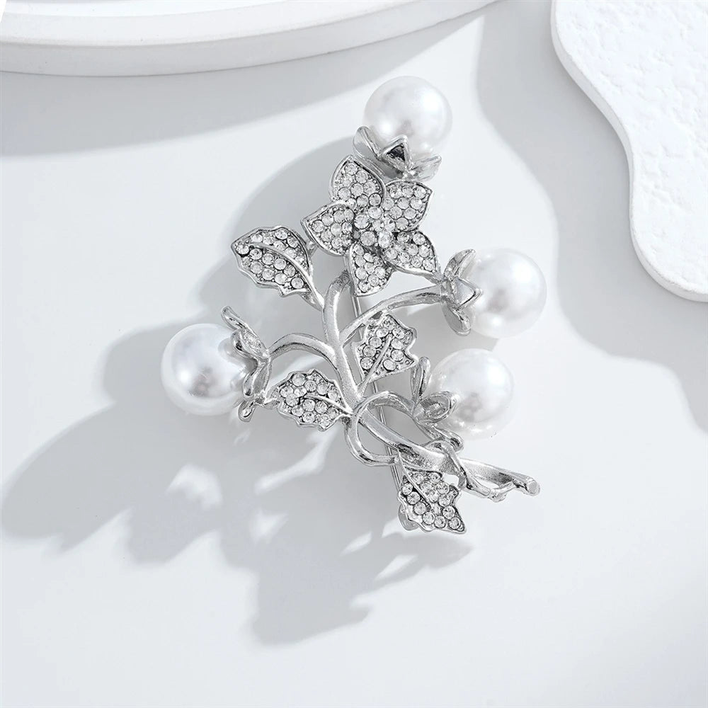 Fashion Elegant Flowers Sweet Graceful Charms Brooches for Girls Trendy Pins Jewelry for Women Ladies Accessories Classic