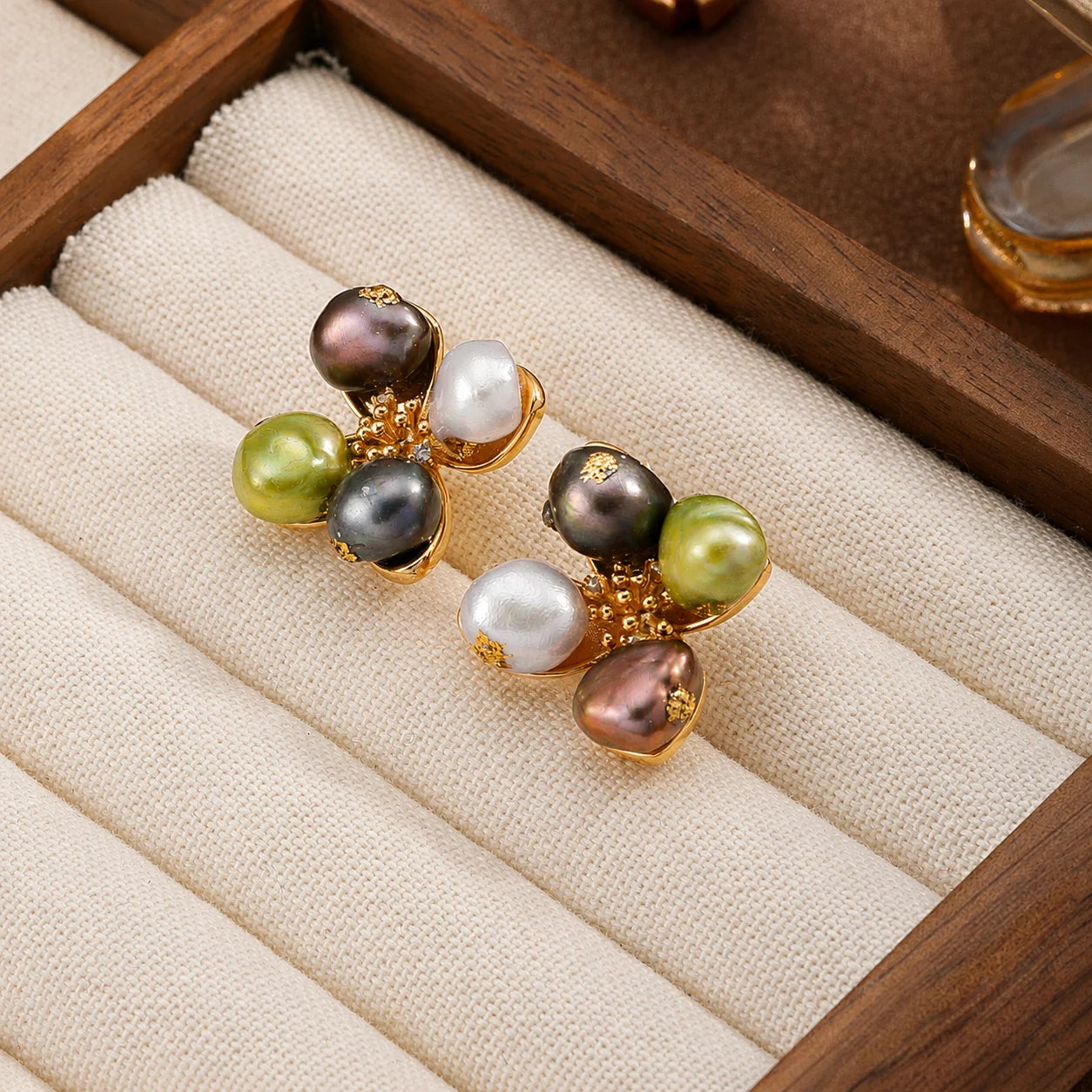 Women Green Brown Square Shape Freshwater Pearl S925 Silver 18k Gold-plated Stud Earring Fashion Vintage in Stock Daily Jewelry