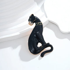 Fashion Black Leopard Trendy Brooches for Girls Stylish Punk Glamorous Charms Pins for Women Ladies Jewelry Accessories Chic