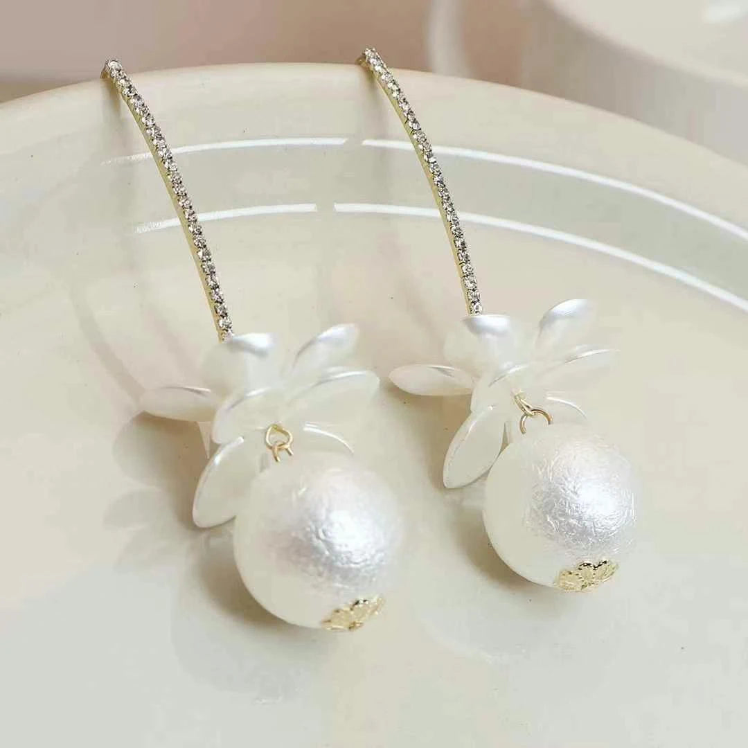 Fashion Tassel Imitation Pearl Elegant Sweet Drop Earrings for Girls Glamorous Art Deco Jewelry for Women Ladies Accessories