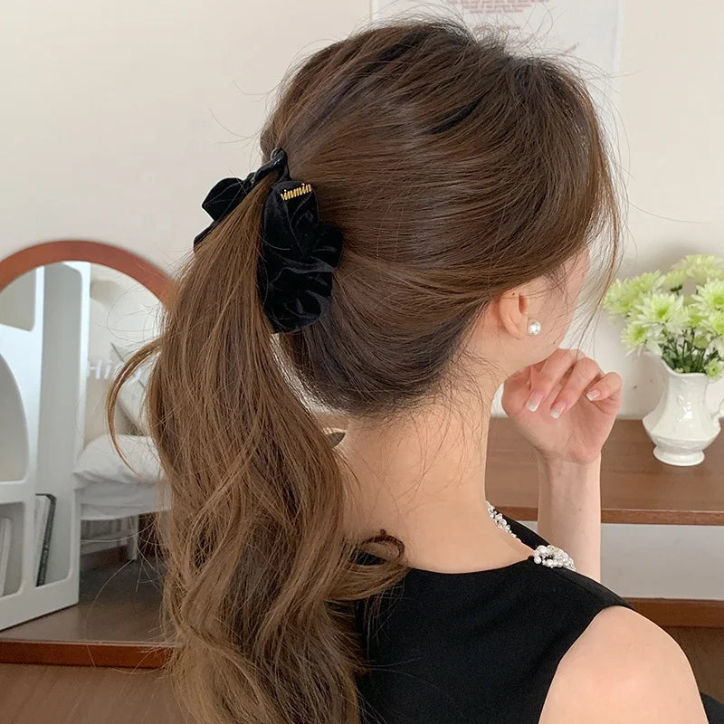 Fashion Solid Color Simple Minimalistic Hair Clips for Girls Elegant Graceful Banana Clips for Women Ladies Hair Accessories