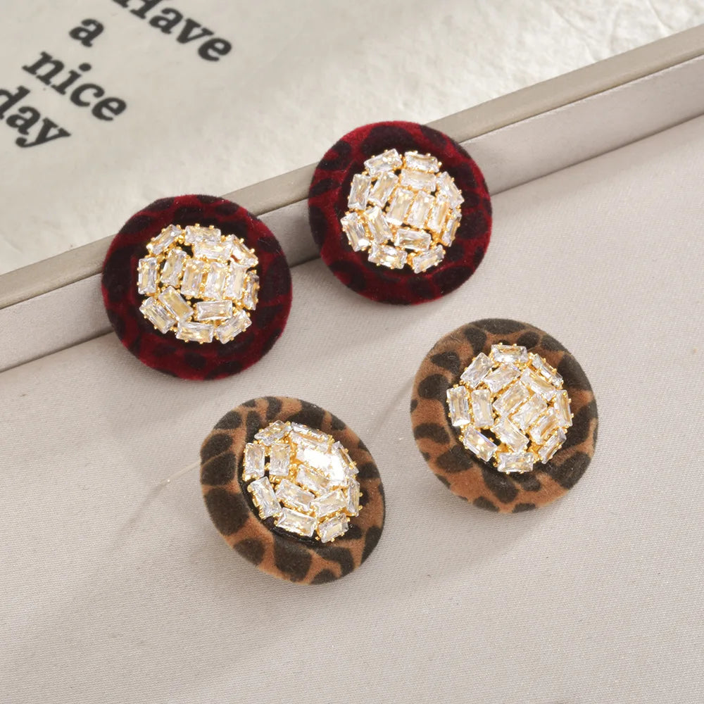 Retro Geometric Round Earrings Leopard Print Set with Zircon Stud Earrings Fashionable Elegant Luxury High-End Ear Jewelry Women