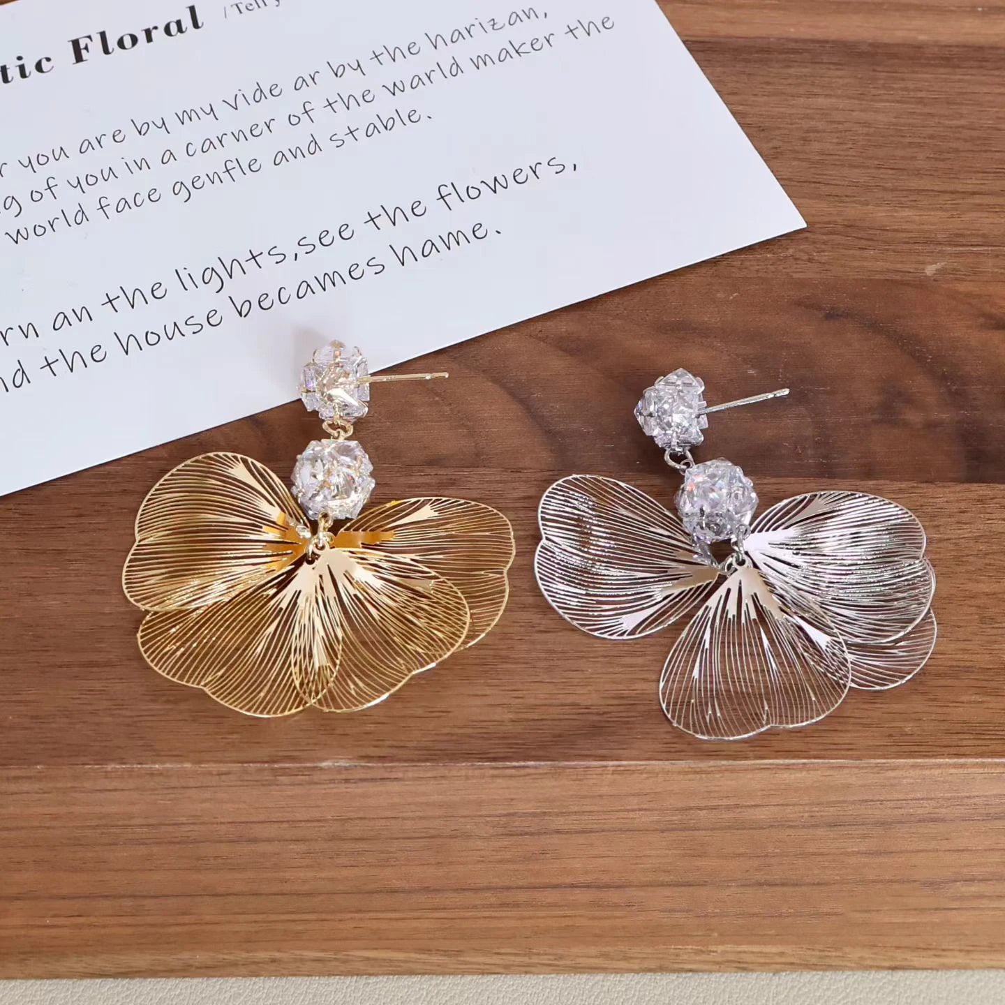 Fashion Butterfly Flower Luxury Exaggerated Drop Earrings for Girls Elegant Sweet Jewelry for Women Ladies Accessories Wholesale