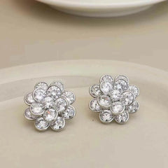 Fashion Glitter Sparkle Elegant Fine Stud Earrings for Girls Artificial Glamorous Jewelry for Women Ladies Accessories Wholesale