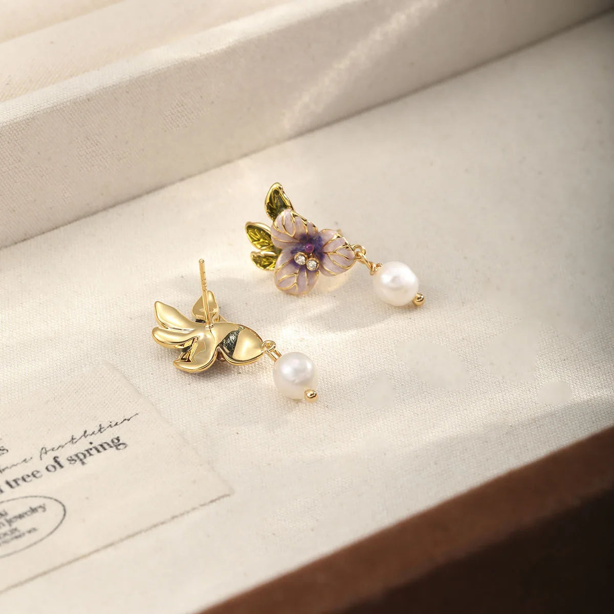 Fashion Flower Pearl Elegant French Style Drop Earrings for Girls Sweet Jewelry for Women Ladies Wholesale China Manufacturer