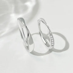 Mobius Strip Couple Rings A Pair of Copper Silver-Plated Fashionable and Trendy Female Male Ring for Gift Accessories Wholesale