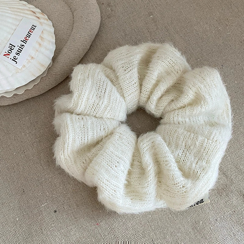 Fashion Simple Solid Color Sweet Scrunchies for Girls Minimalistic Elegant Trendy Hair Ties for Women Ladies Hair Accessories