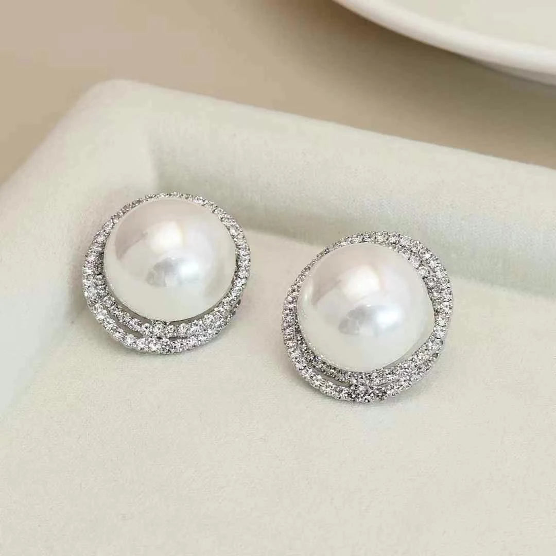 Simple Minimalistic Imitation Pearl Elegant Sweet Stud Earrings for Girls Graceful Trendy Jewellry for Women Ladies Accessories