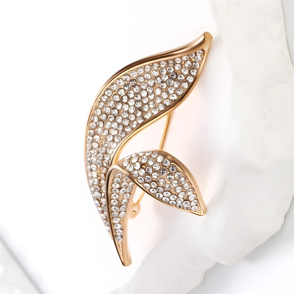 Fashion Glitter Rhinestone Sparkle Leafs Brooches for Girls Sweet Elegany Pins Jewelry for Women Ladies Accessories Wholesale