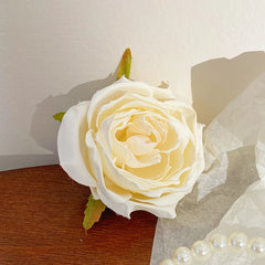 Fashionable Chic Hair Clips for Women Sweet Flower & Alligator Hair Accessories Elegant Alloy & Fabric for Girls & Ladies