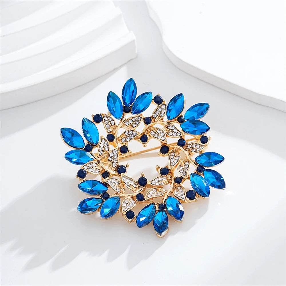 Fashion Snow Flake Glitter Sparkle Brooches for Girls Rhinestone Elegant Stylish Pins Jewelry for Women Ladies Accessories