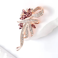 Fashion New Design Elegant Glitter Rhinestone Luxury Brooches for Girls Elegant Pins Jewelry for Women Ladies Accessories Female