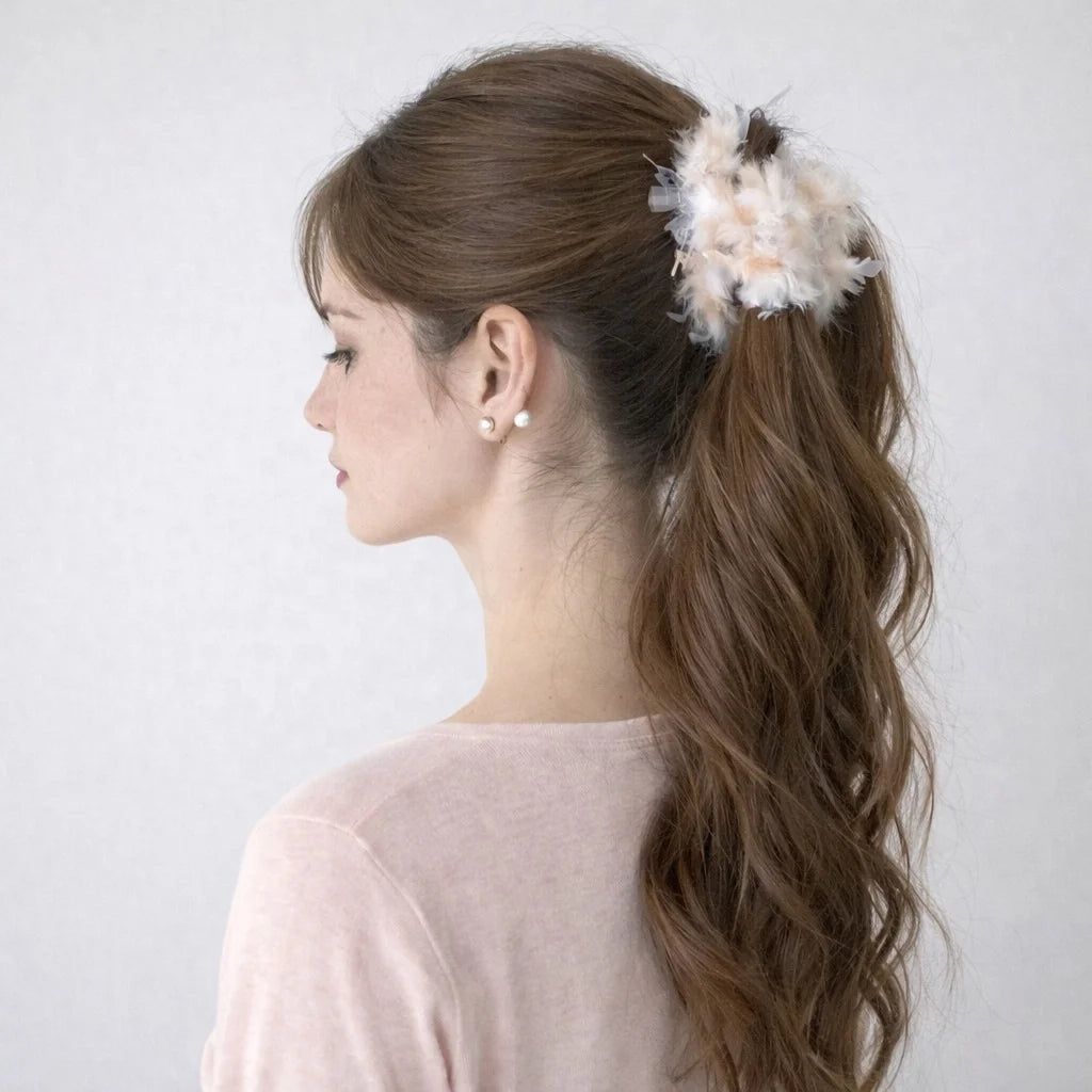 Women Hot Sale Winter Autumn Small Hair Claw Clips Warm Fashion Sweet High Quality in Store Hairpins Accessories for Causal Use