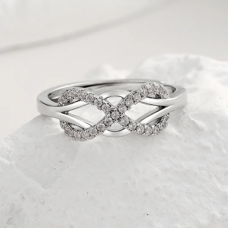 Fashion Figure-eight Rings Line Crossed Inverted with Cubic Zirconia Ring Women Hollowed-out Design Accessory Jewelry Wholesale
