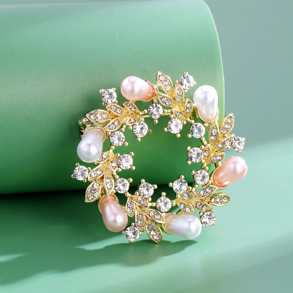 Fashion Glitter Rhinestone Sparking Brooches for Girls Glamorous Charms Pins Jewelry for Women Ladies Accessories Wholesale