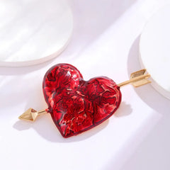 Fashion Trendy Heart Shaped Cupid Brooches for Girls Sweet Elegant Stylish Graceful Jewelry for Women Ladies Accessories Chic