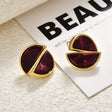 Round wine red