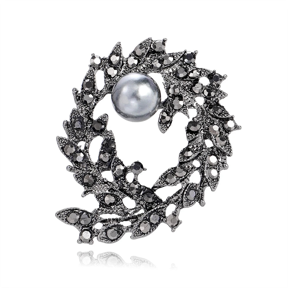 Fashion Vintage Imitation Pearl Retro Glitter Brooches for Girls Elegant Glamorous Pins Jewelry for Women Ladies Accessories