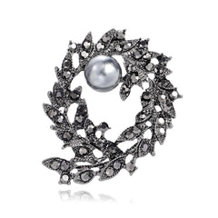 Fashion Vintage Imitation Pearl Retro Glitter Brooches for Girls Elegant Glamorous Pins Jewelry for Women Ladies Accessories