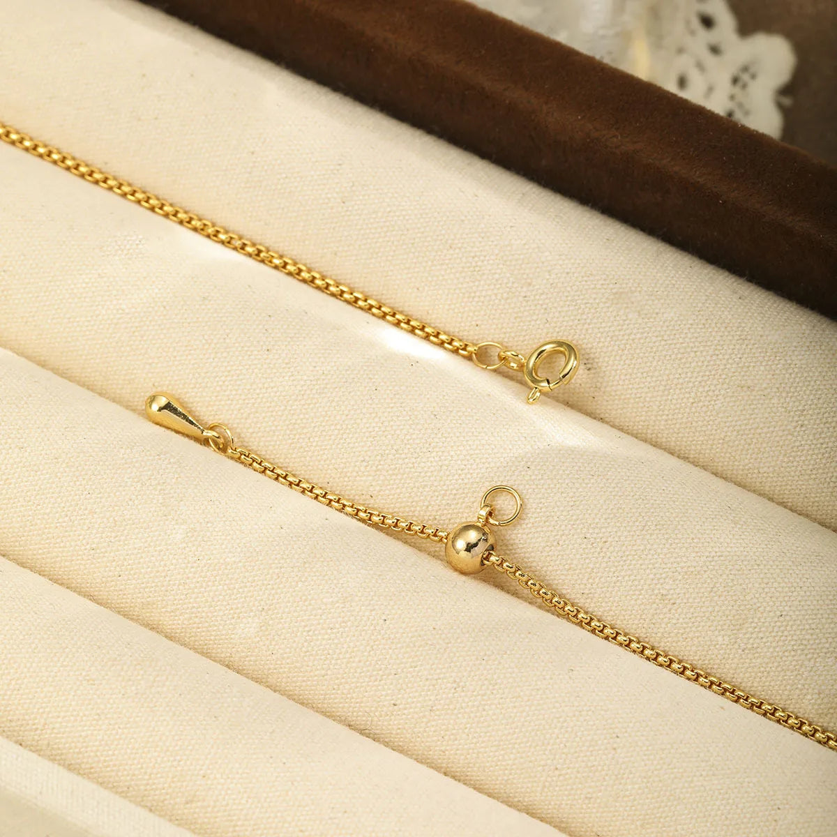 Girls Chain Freshwater Pearl Copper Alloy Necklace Factory Price Low MOQ in Stock Charms Fashion Elegant for Women Causal Daily