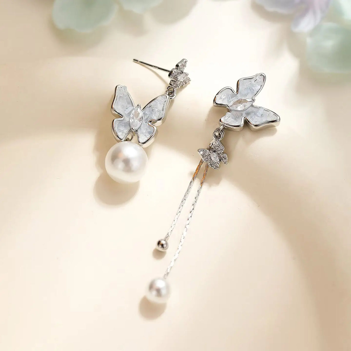 Fashion Sweet Trendy Butterfly Tassel Imitation Pearl Drop Earrings for Girls Elegant Jewelry for Women Ladies Accessories