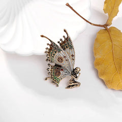 Fashion Butterfly Elegant Sweet Brooches for Girls Glamorous Charms Pins Jewelry for Women Ladies Accessories Wholesale Chic