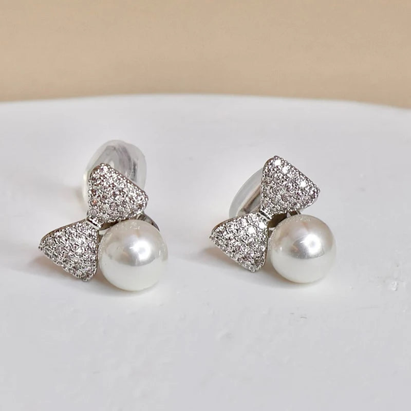 Fashion Imitation Pearl Sweet Elegant Bowknot Clip on Earrings for Girls Art Deco Dainty Jewelry for Women Ladies Accessories