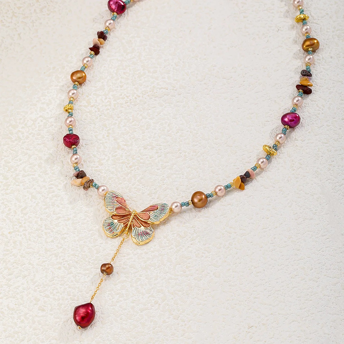 Female Freshwater Pearl 18k Gold-plated Stone Butterfly Necklace Charms Dainty Glamorous Factory Price in Stock  Party Jewelry