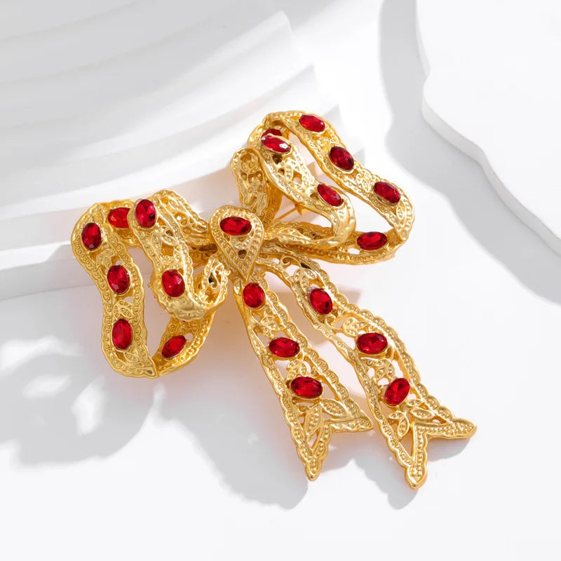 Fashion Glitter Bowknot Luxury Sweet Brooches for Girls Stylish Glamorous Classic Pins Jewelry for Women Ladies Accessories