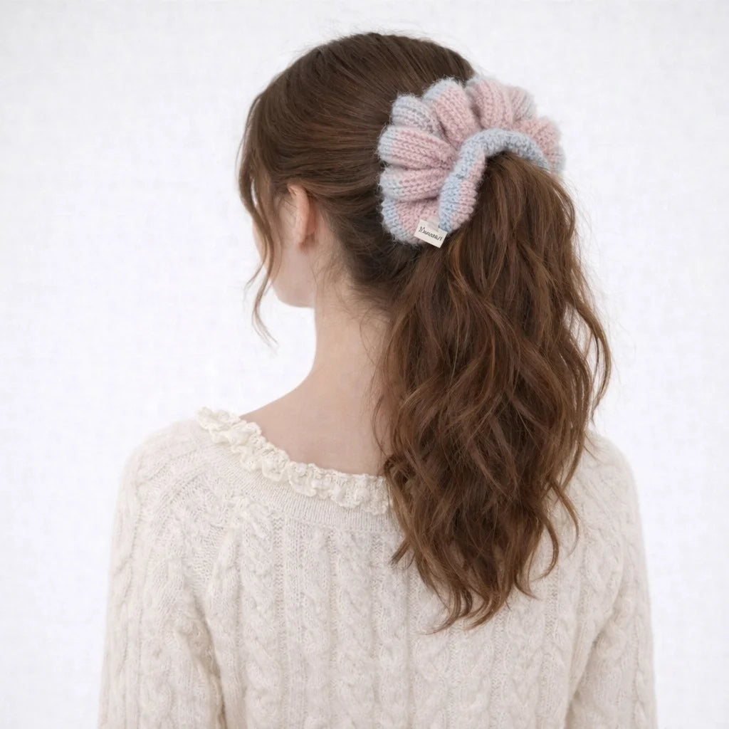 Fashion Elegant Flower French Style Scrunchies for Girls Trendy Graceful Chic Hair Ties for Women Ladies Hair Accessories