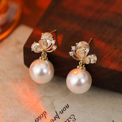 Women Star Flower Small Imitation Pearl Earring Fashion Elegant Minimalistic Customized Wholesale Jewelry Accessories for Causal