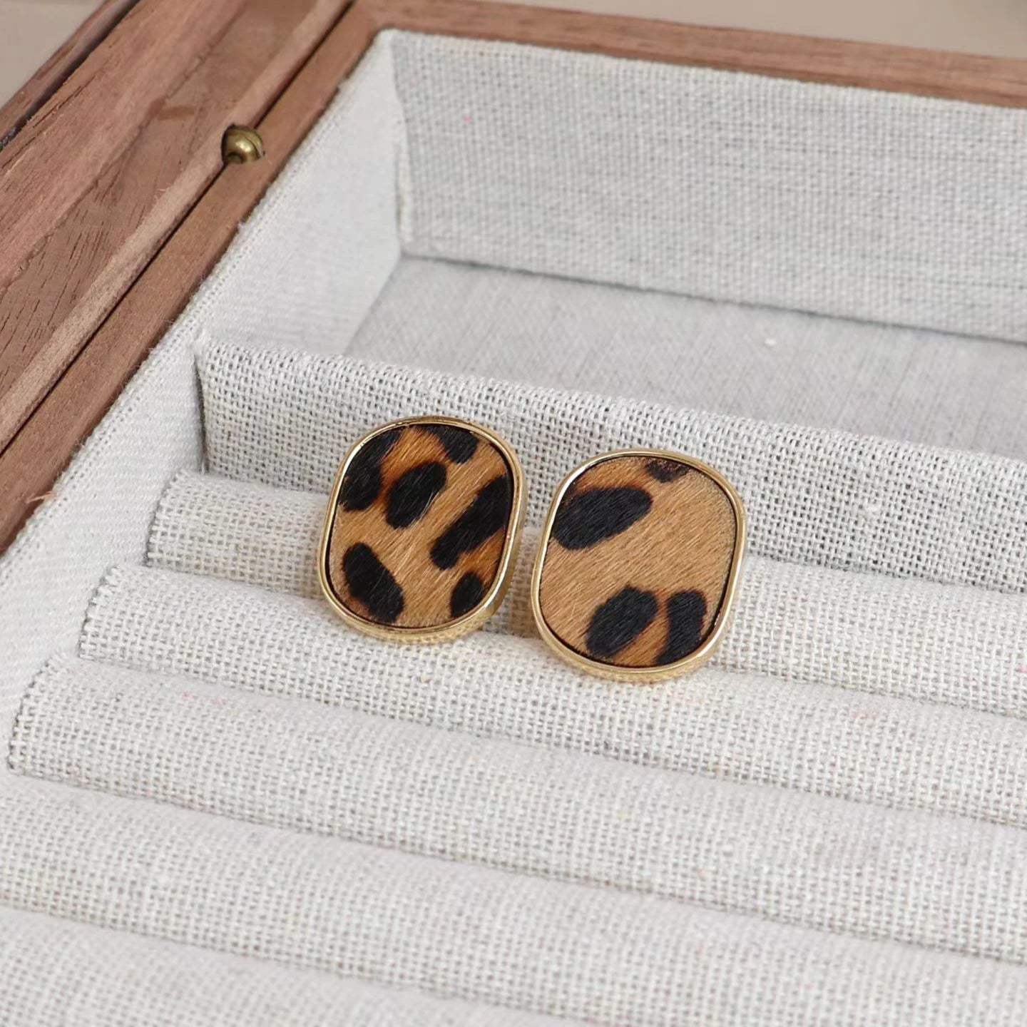 Ladies New Design Leopard Print Decorative Square Shape Stud Earring Fashion Trendy Chic Bulk Order Jewelry Accessory for Daily