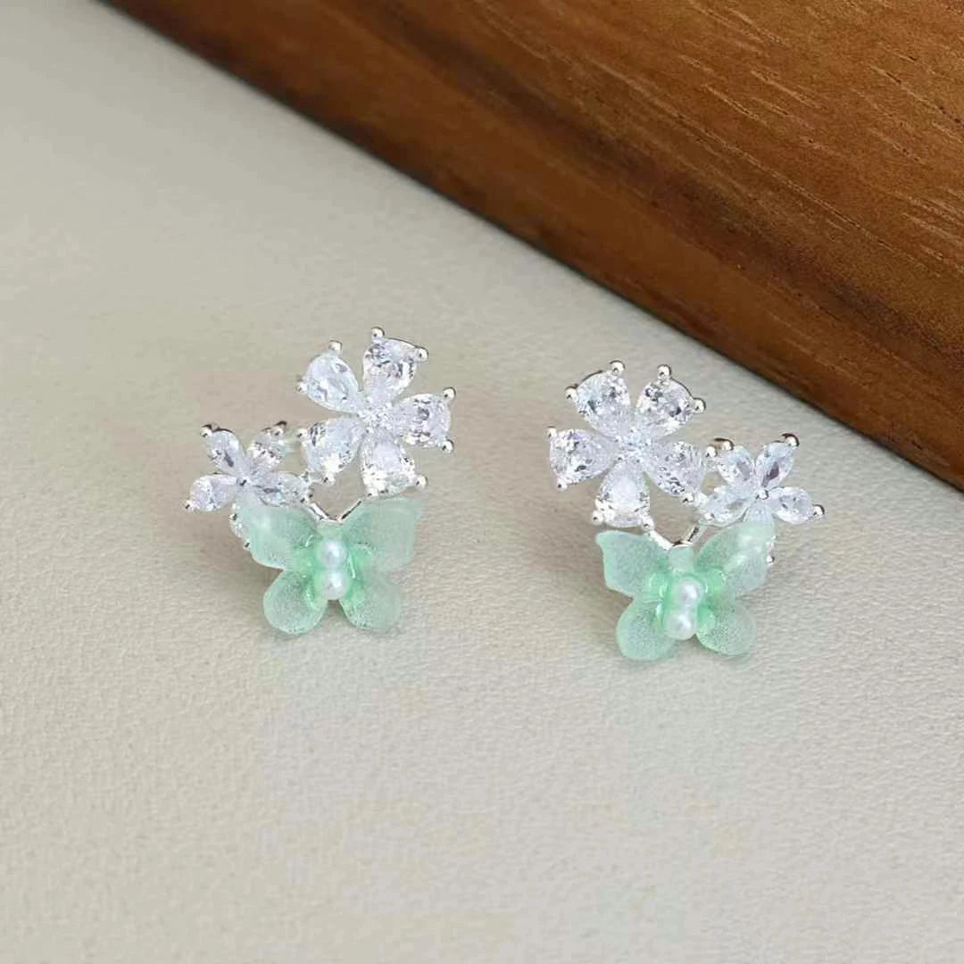 Fashion Elegant Butterfly Animals Hoop Earrings for Girls Dainty Ary Deco Jewelry for Women Ladies Accessories Glamorous Chic
