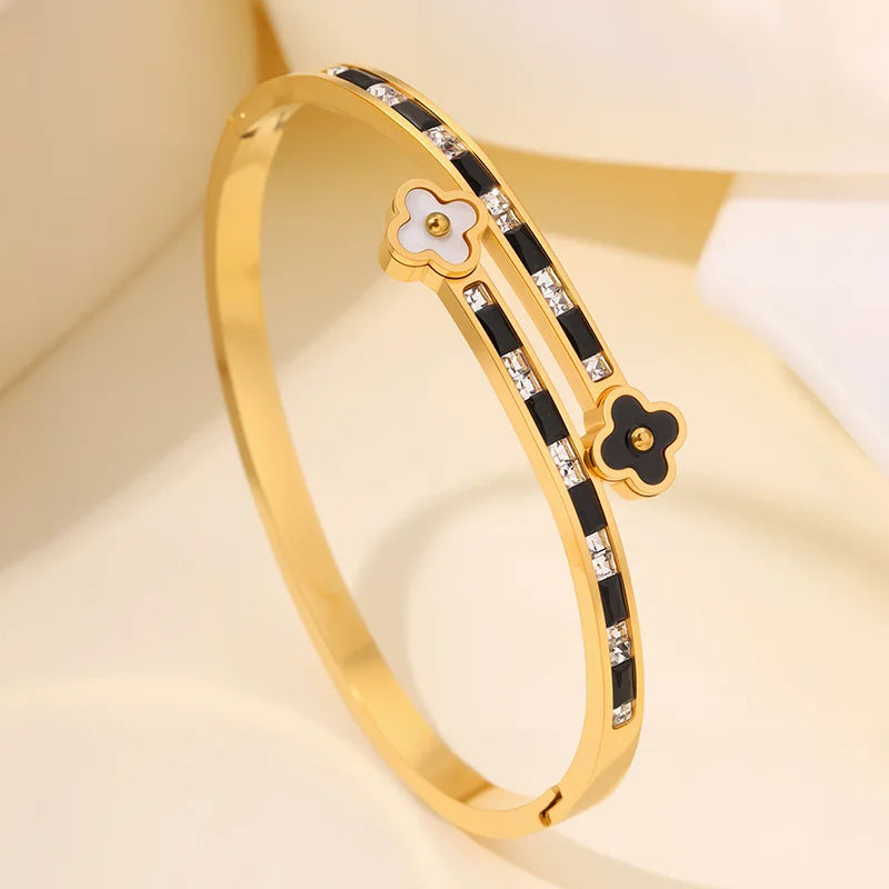 Fashionable Elegant Flowers Bracelets Modern Classic Vintage Trendy Bangles Jewelry for Women Ladies Accessories Wholesale