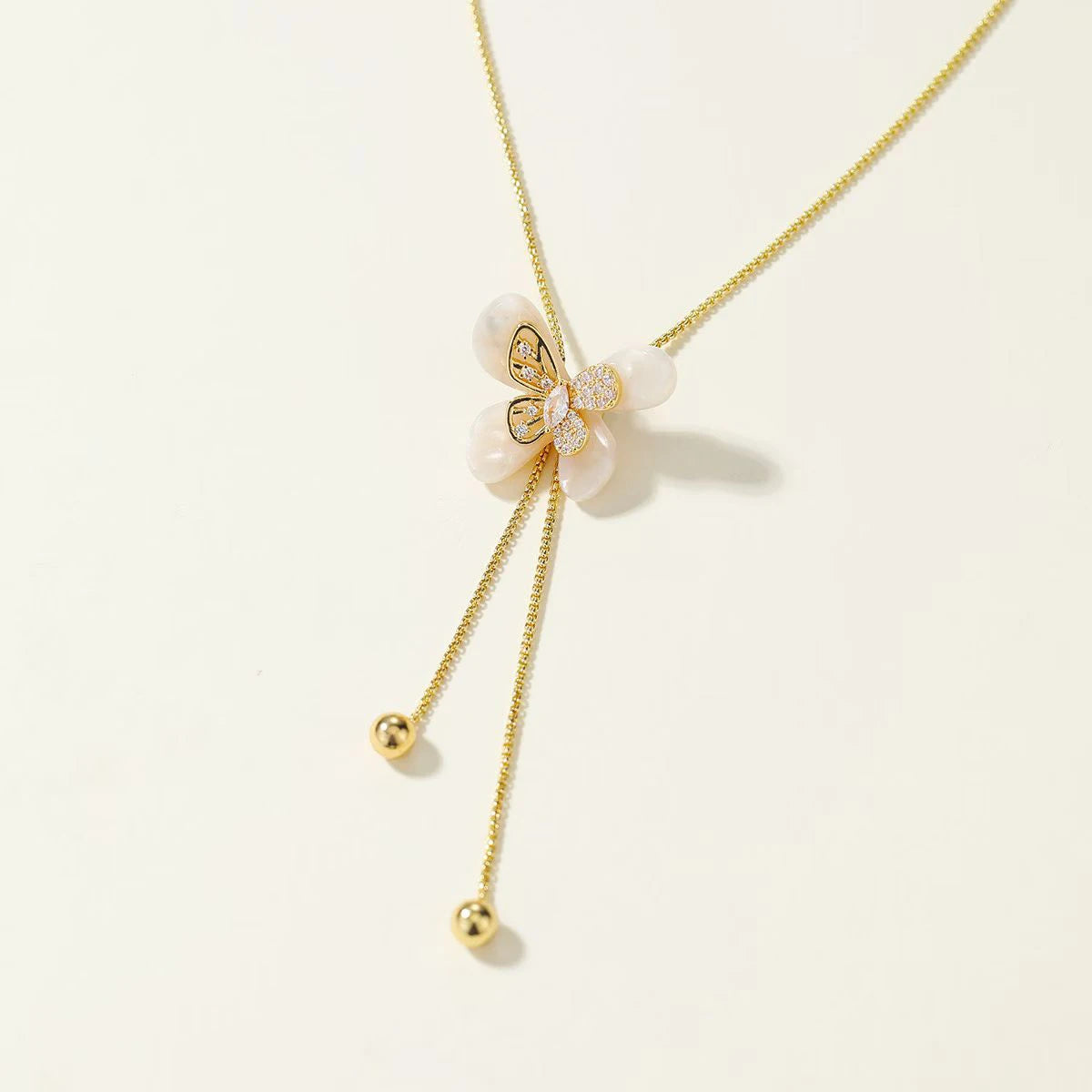 Fashion Refined Dainty Glamorous Necklaces for Girls Elegant Graceful Jewelry for Women Ladies Accessories Wholesale Chic